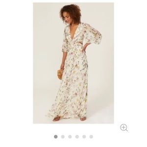 ML Monique Lhuillier Floral Pleated Chiffon Gown, size 14